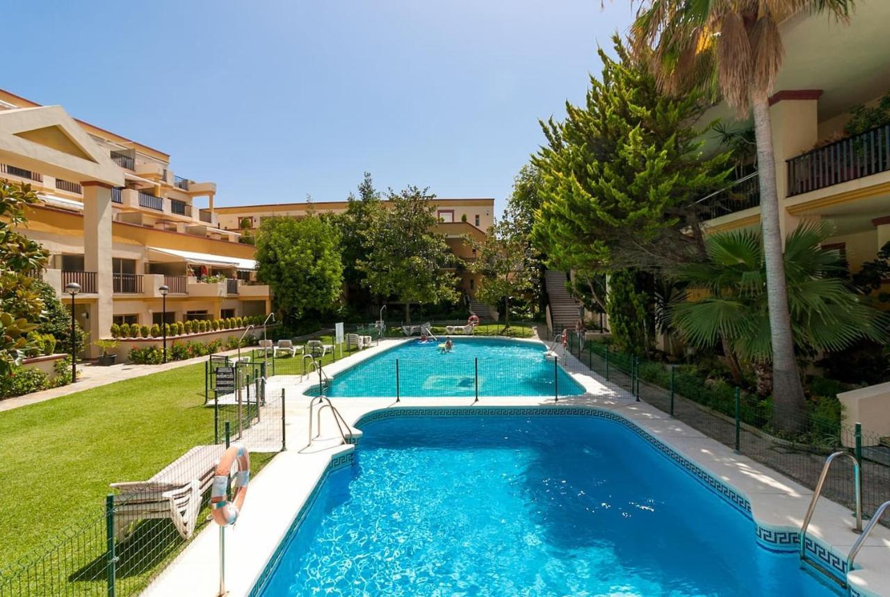 Oleholidays Romana Playa 146 Vistas Al Mar Marbella Exteriör bild